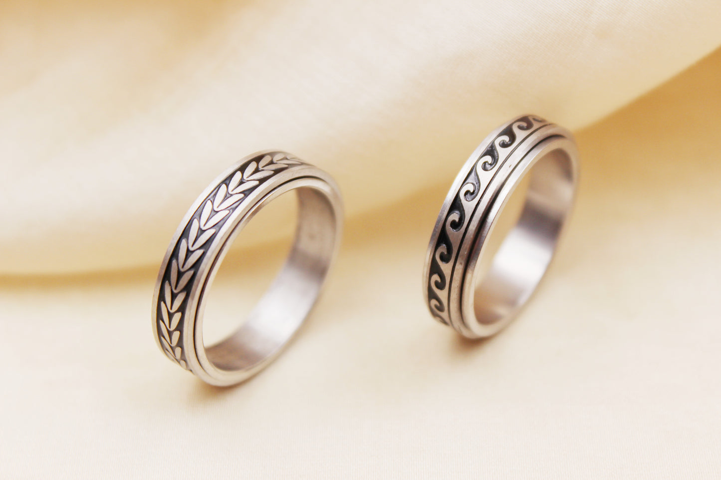 Silver 6mm Stainless Steel Spinner Ring