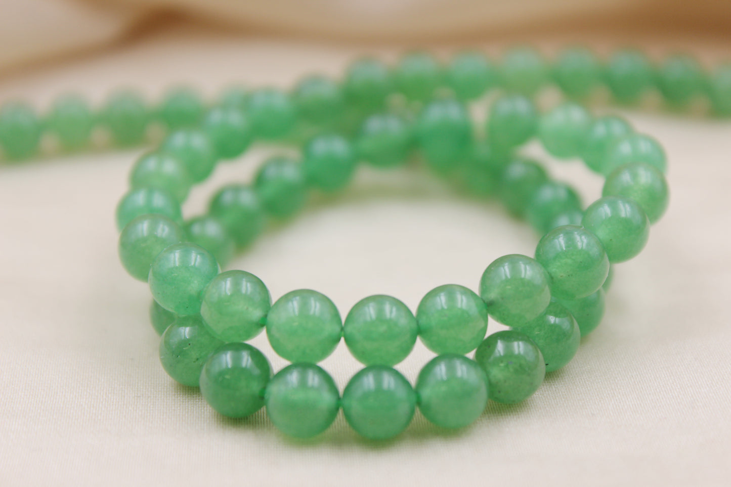 6mm Green Jade Beaded Bracelet